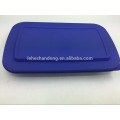 Rectangular glass baking dish with lid